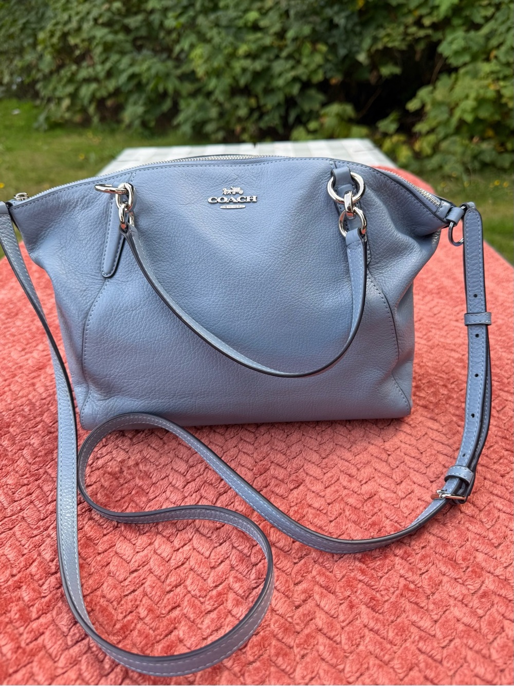 Coach f26917 Kelsey light Blue small purse leather w/strap w/dust bag